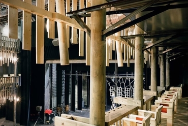 Nicole Concordet, a Gérard Philippe Színház belső tereinek átalakítása. Saint-Denis, Franciország