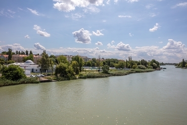 A megújult Pesterzsébeti Jódos-sós Gyógy- és Strandfürdő, Tervező: ARCHIKON Kft., 2019., Fotó: Bujnovszky Tamás