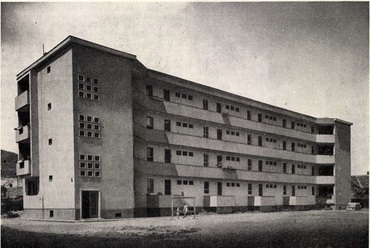 Zápor utca 67., 1950-ben, tervező: Hámor István (Építés-Építészet, 1950/7., 441. o.)