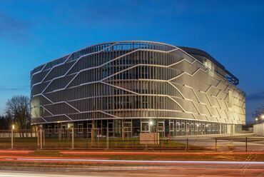 Kecskemét Campus oktatási épület, Bánáti+Hartvig Építész Iroda, LIMA Design, 2019., Fotó: Bujnovszky Tamás