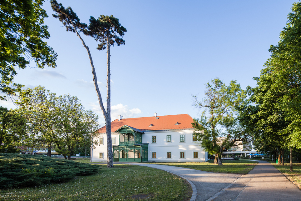 Várkapitányi Lak, Gödöllő - terv: Kruppa Gábor, Merkel Tamás, Rónai Piroska - fotó: Török Tamás