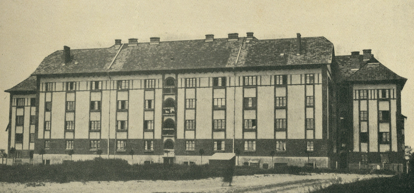 Debrecen, kislakásos bérházcsoport a Kolozsi utcában és a Hajnal utcában 1930 körül, tervező: Borsos József, kivitelező: Fejér Lajos és Dános László (Fejér és Dános, 1931, Jubileumi kiadás)