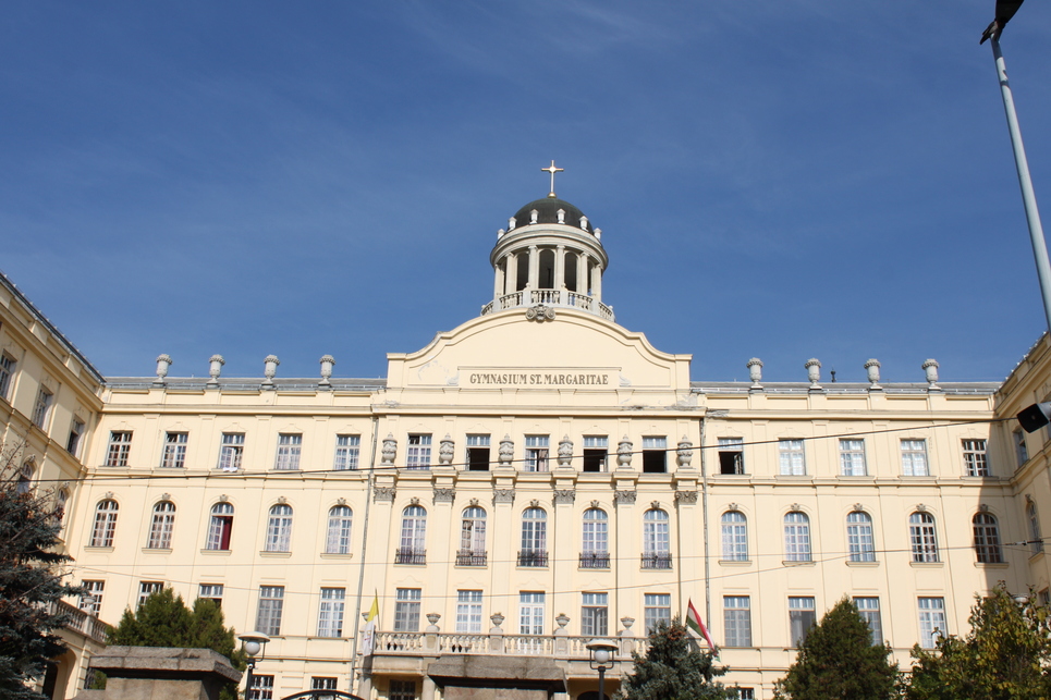 A Fábián Gáspár tervei szerint 1930-ra elkészült budapesti Szent Margit Gimnázium. Fotó: EmCsi Foto, via MaNDA