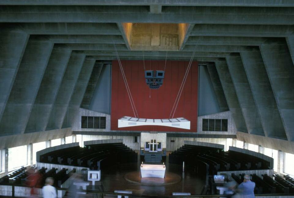 St John’s Abbey templomtér – terv: Breuer Marcel 1954-1961 Collegeville / Minesota - Forrás: Imageworks, Art, Architecture and Engineering Library, University of Michigan, Edward C. Olencki, 1973 - terv: Breuer Marcel, 1925