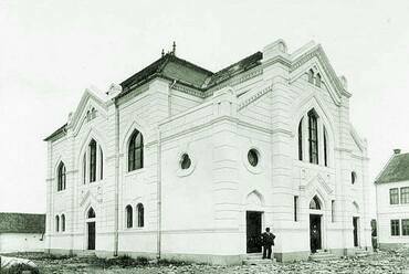 Az 1954-ben lebontott Baumhorn-féle zsinagóga, Muraszombat (Fotó: Wikimedia Commons)