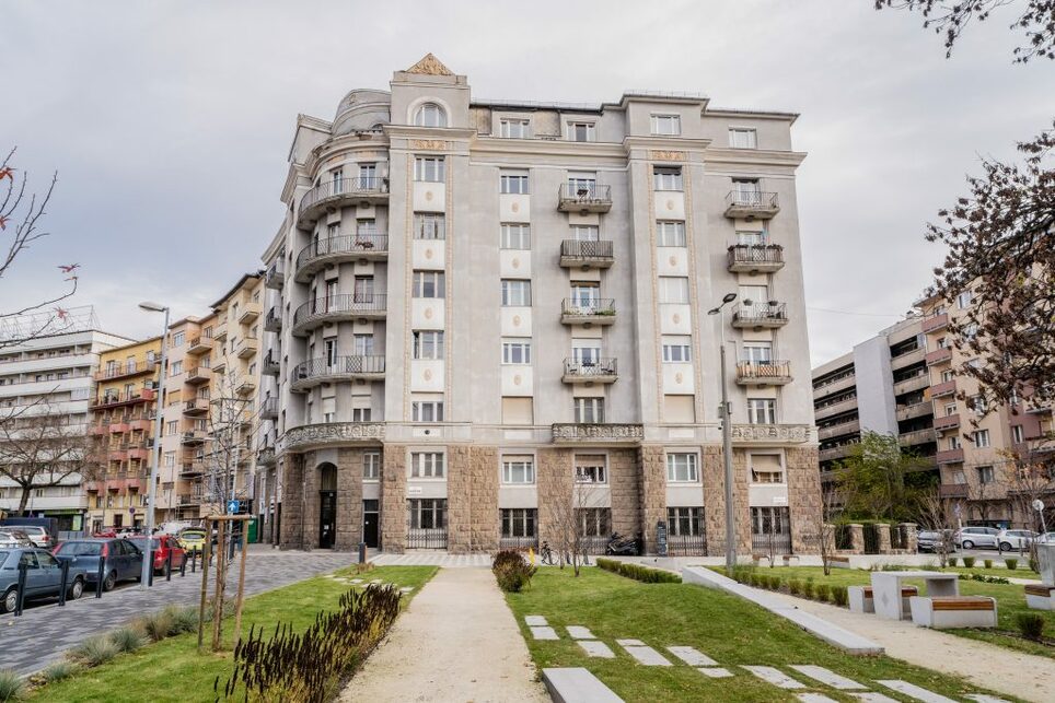 Budapest, XI. Kosztolányi Dezső tér 7. – Fotó: Valyo