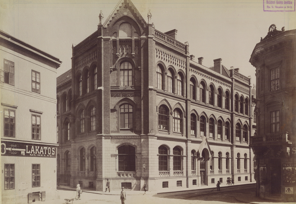 Budapest, az Iparrajziskola a Lónyay utcában, 1900 körül, tervező: Kauser József (FSZEK Budapest Gyűjtemény/Klösz György felvétele)