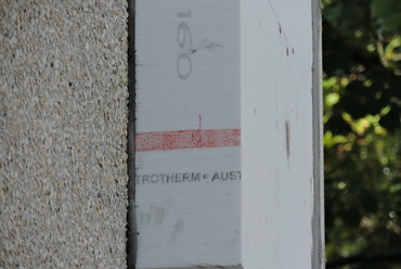 16 cm vastag hőszigetelés panelra. Fotó: Az Austrotherm hozzájárulásával.