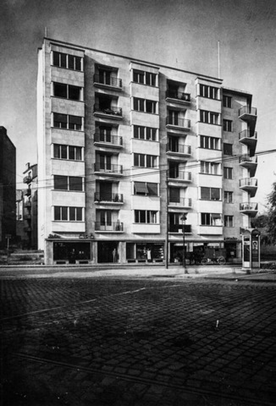 Budapest, Magyar Jakobinusok tere 6., 1937 körül, tervező: Román Ernő (BTK MI)