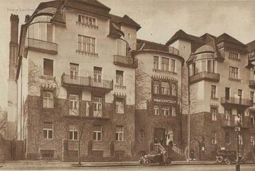 Budapest, Aréna (Dózsa György) út, Park Szanatórium 1927-ben, tervező: Komor Marcell és Jakab Dezső, kivitelező: Krausz Gábor és Stettner Gusztáv (FSZEK Budapest Gyűjtemény)