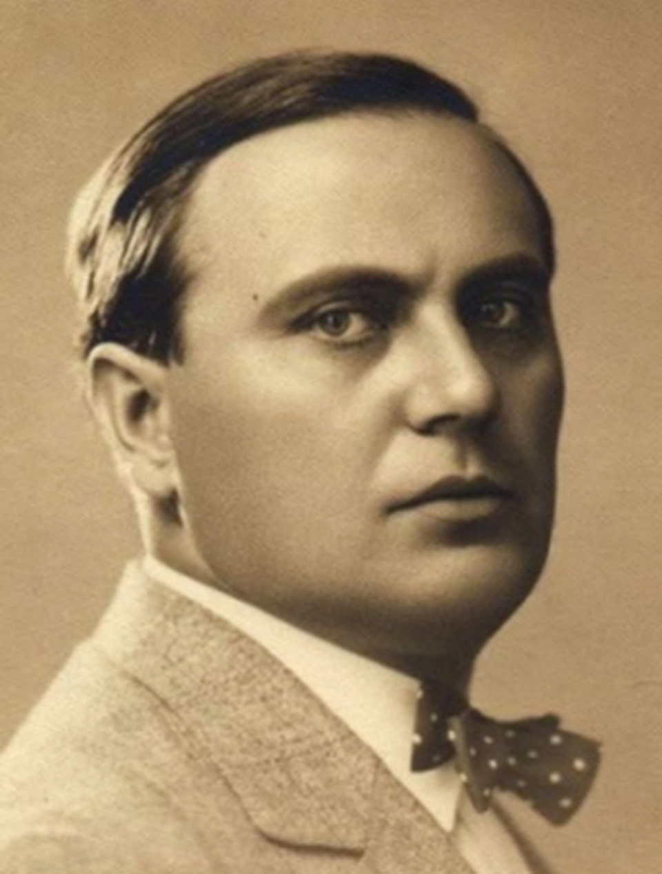 Györgyi Dénes 1930 körül (Wikipedia)