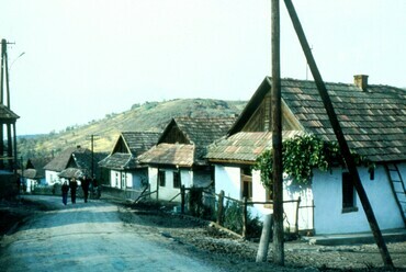  Népi lakóházak, Hollókő (Fotó Lányi E.)