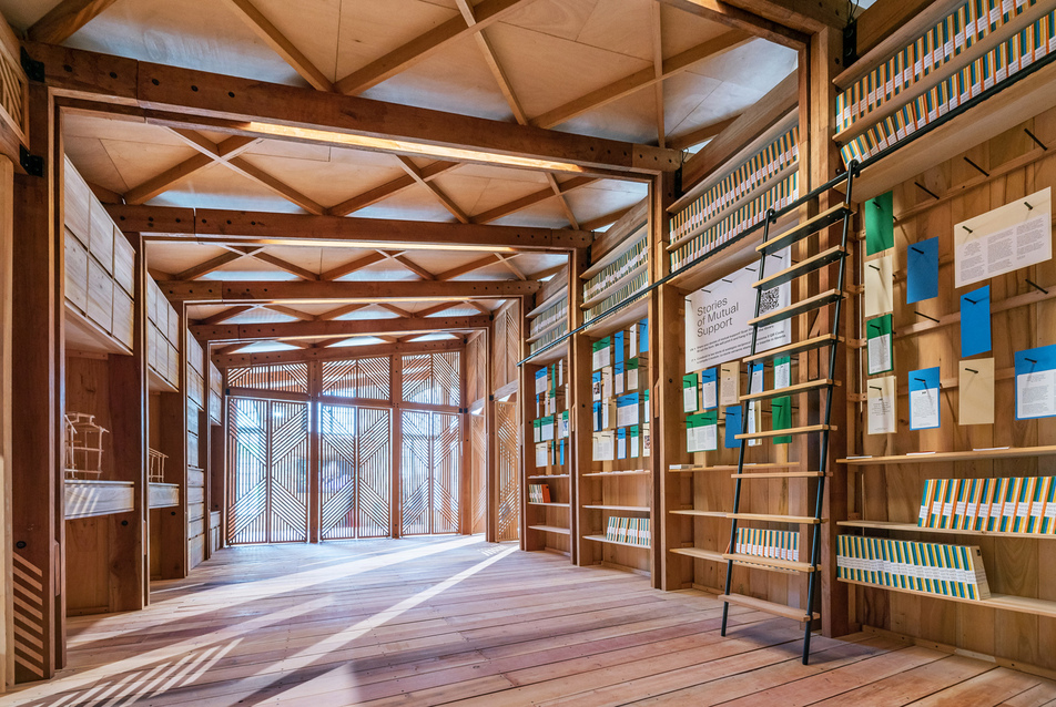 Fülöp-szigeteki kalákától egy japán faház világkörüli utazásáig – az Építészfórum öt kedvenc pavilonja a 17. Velencei Építészeti Biennálén