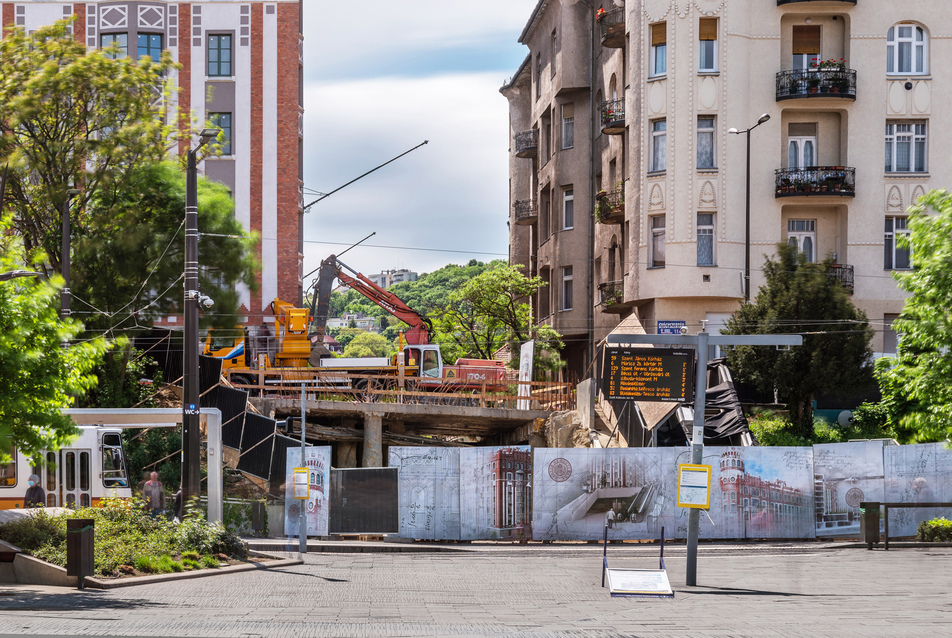 Év végére elkészülhet az új gyalogos átjáró a Széll Kálmán téren