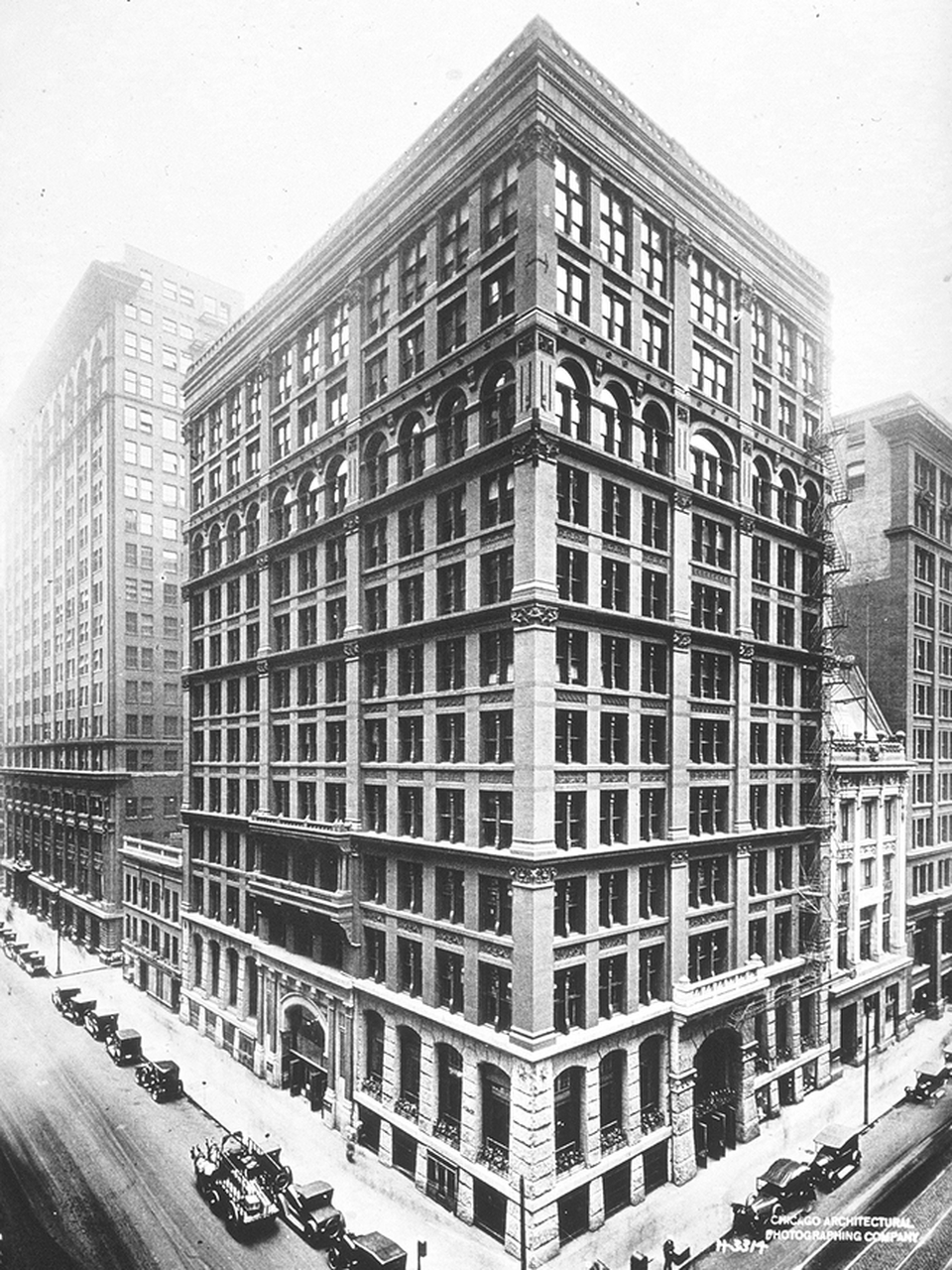 Minden skyscraperek őse, a Home Insurance Building (1885), Chicagoban - 10 szintes felhőkarcoló (forrás: Wikimedia)