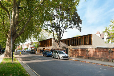 Sands End Arts & Community Centre – Építész: Mæ Architects – Fotó: Juli Richter