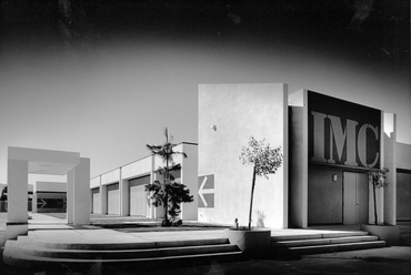 South Mountain High School Learning Center, Phoenix, AZ, 1974. 