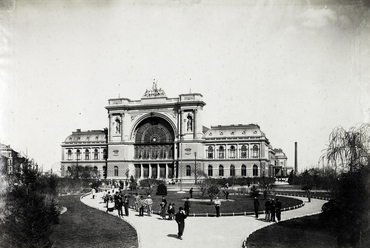 Baross tér, Keleti pályaudvar. 1895. Fortepan / Budapest Főváros Levéltára. Levéltári jelzet: HU.BFL.XV.19.d.1.08.034