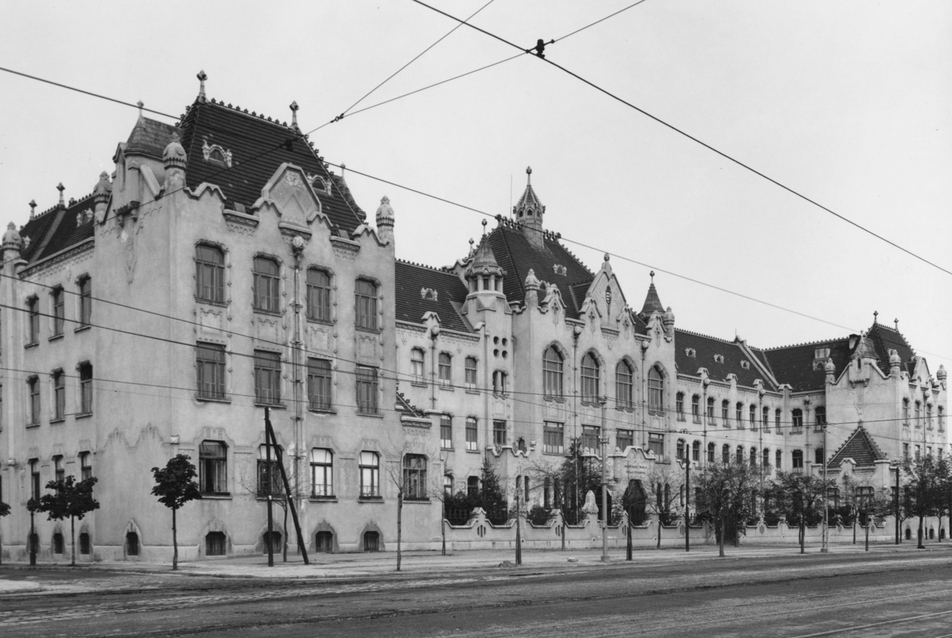 Kőrössy Albert Kálmán – megjelent Az építészet mesterei sorozat újabb kötete