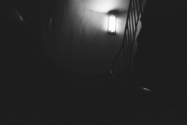 Személyzeti csigalépcső, Fotó: Gellért Dániel