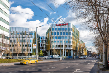 ZDA - ZOBOKI Építésziroda: Pillar Irodaház, Budapest. Fotó: Gulyás Attila 