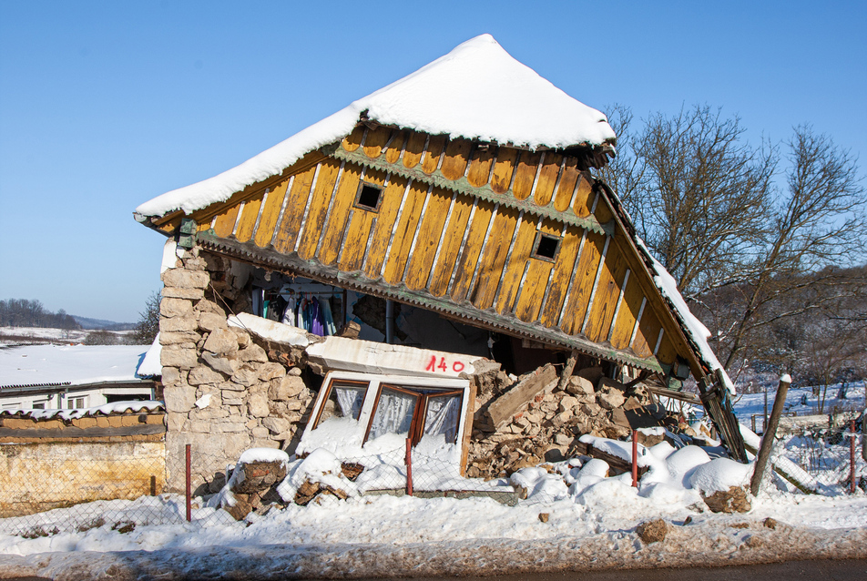 Lassabban haladnak Horvátországban a földrengés sújtotta épületek felújításával