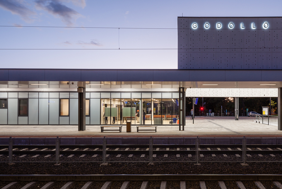 Kupolák párbeszéde – Az új gödöllői vasútállomás