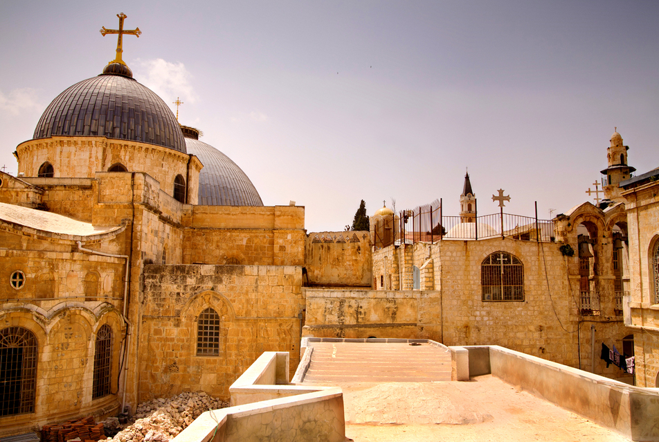 Sokéves tervezés után végre feltárják és renoválják a Szent Sír-templom padlózatát Jeruzsálemben