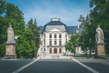 A Líceum épülete. Forrás: archivum.uni-eszterhazy.hu