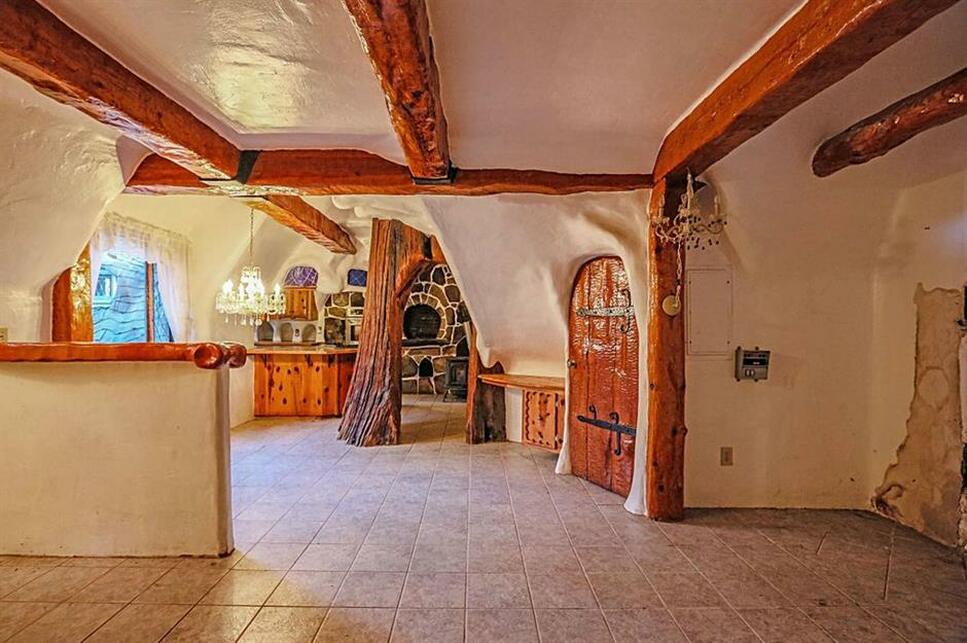 Snow White and the Seven Dwarf's Cottage - forrás: John L. Scott Real Estate/Zwillow