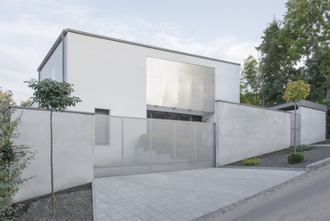 Családi ház Budaörsön – GINKGO Architects – fotó: Varga Marietta