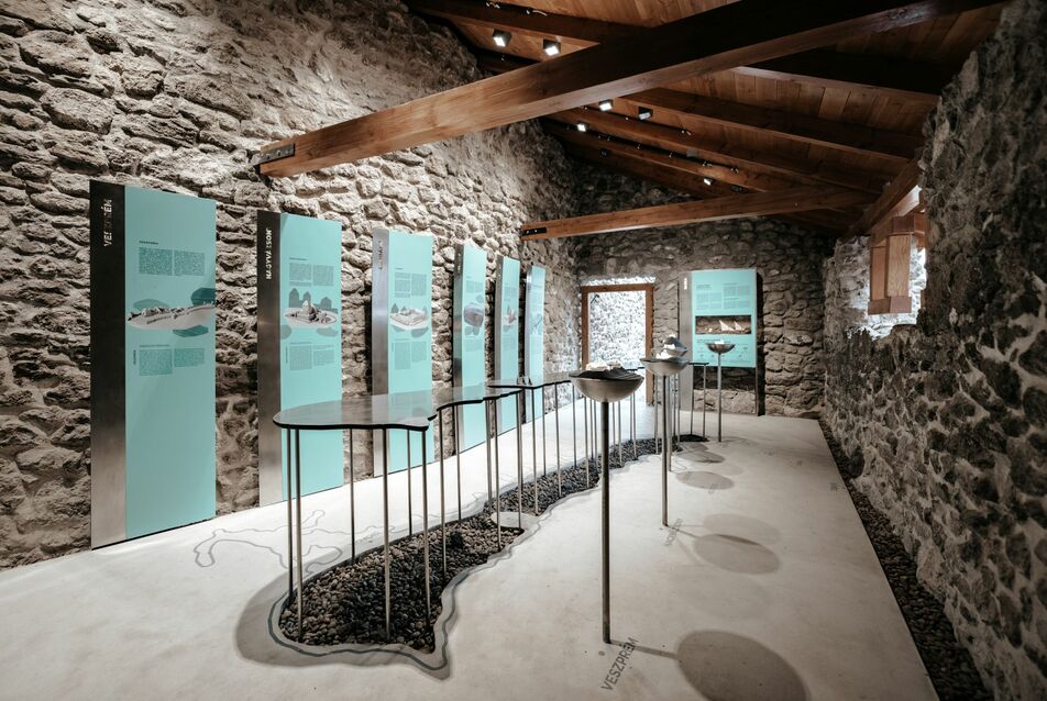 A Balaton vára – A szigligeti vár új kiállítása és installációi 