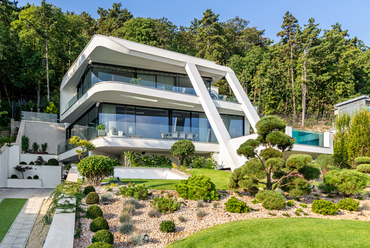 Konzol-villa a hegyoldalban, Budapest, Tervező: Rosta S. Csaba, Belsőépítész: Istvándi Bea, Fotó: Hlinka Zsolt