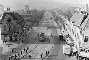 Flórián tér, szemben a Vörösvári út. 1959. Forrás: Fortepan / FŐMTERV