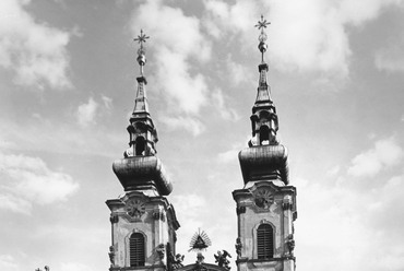 Batthyány tér, Szent Anna-templom, Fő utca, 1930. Forrás: Fortepan / Somlai Tibor