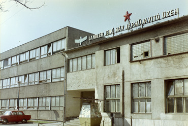 Elem utca 5-7., MÁV Istvántelki Főműhely (ekkor Landler Jenő Járműjavító Üzem), 1972. Fortepan / FŐFOTÓ