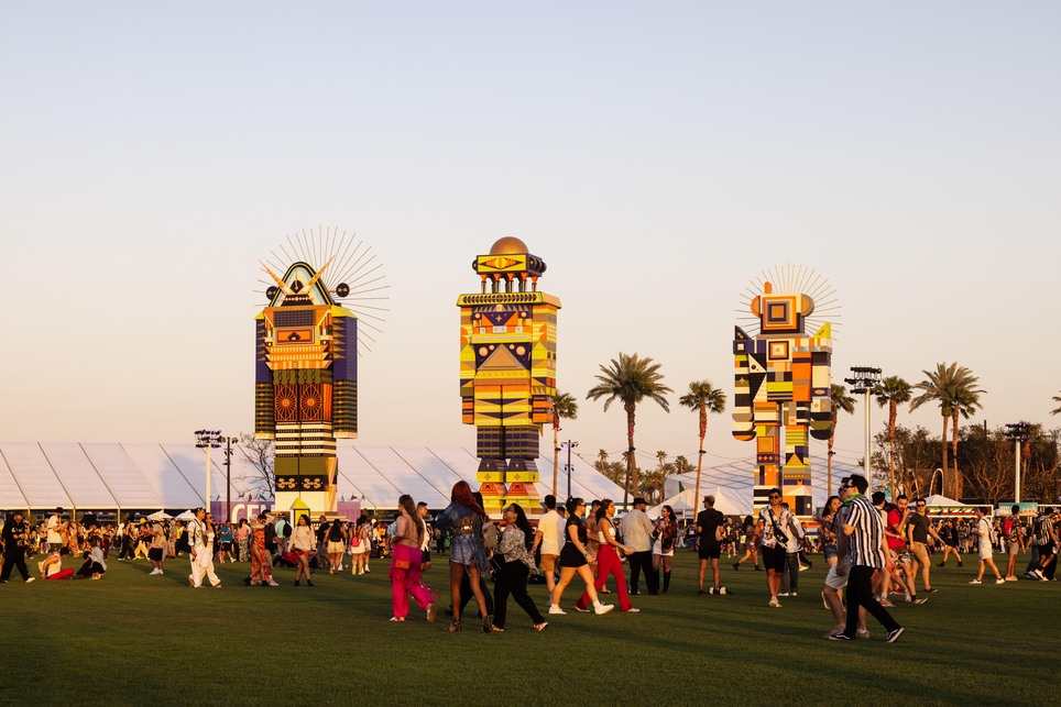 Kumkum Fernando: The Messengers - Coachella Valley Music and Arts Festival 2023. Fotó: Lance Gerber, forrás: Coachella