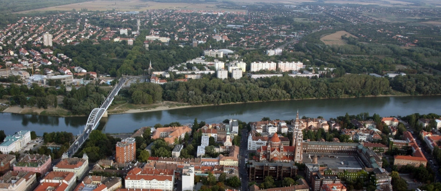 Újszeged madártávlatból. Fotó: Barna Béla, csamborgo.wordpress.com