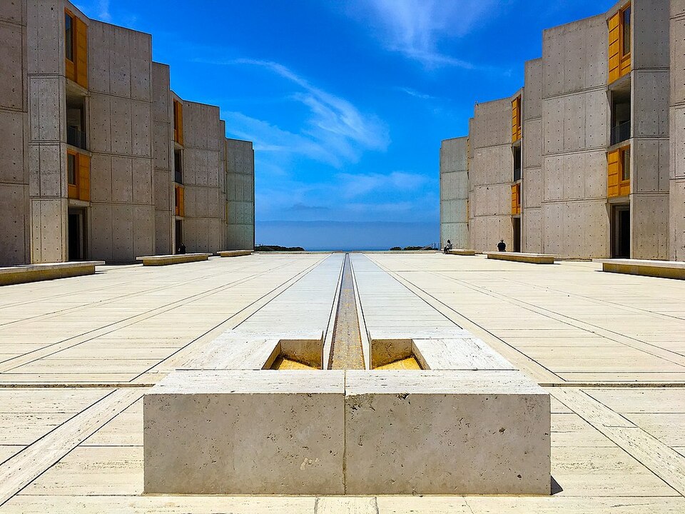 Louis Kahn: Salk Institute for Biological Studies, 1965. Forrás: Codera23/Wikipedia
