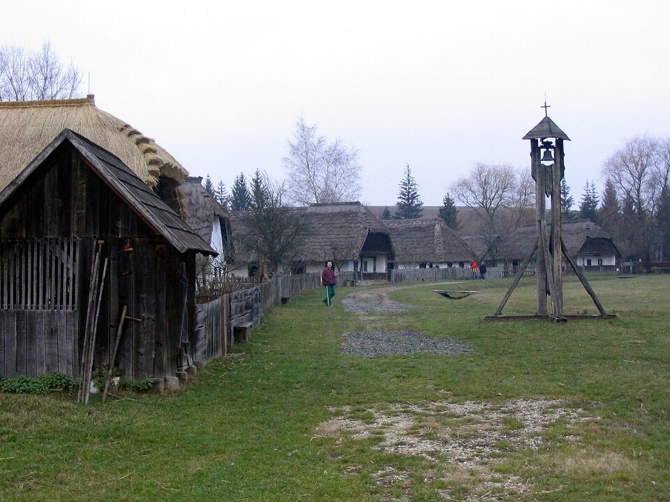 Szennai Skanzen // Wiki Commons
