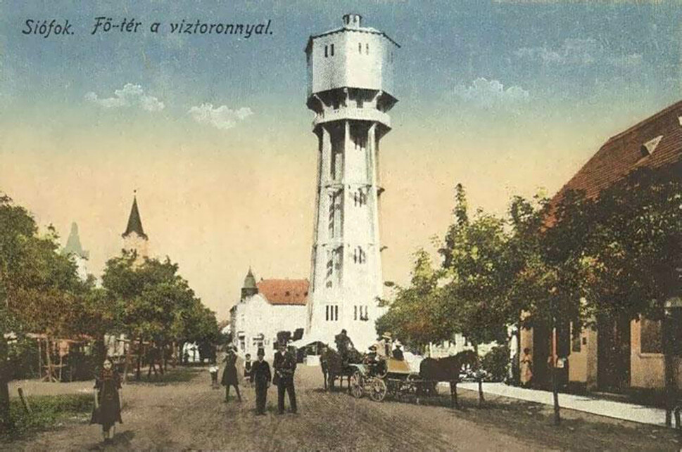 A víztorony, 1910-es évek. Forrás: https://egykor.hu/
