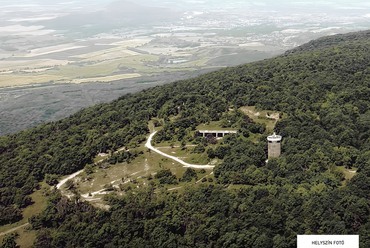 Véghelyi Borbála, Lipótzy Kristóf és Márkus Réka győztes pályaműve: Turistapihenő a Pilis-tetőn.
