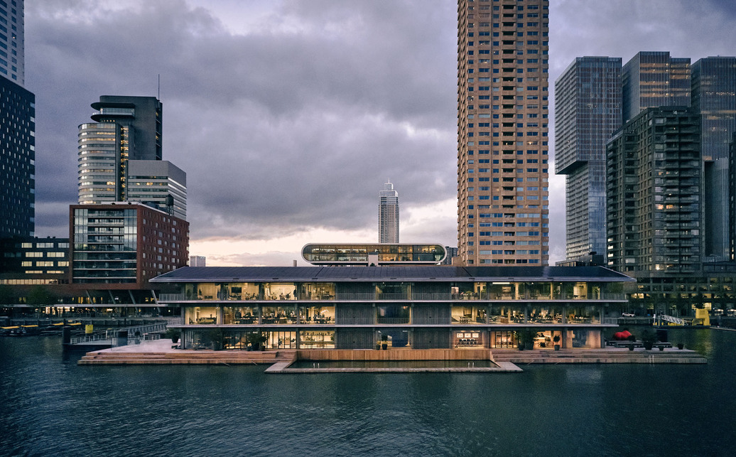 Úszó irodaépület, Rotterdam, Hollandia. A karbonlábnyom-csökkentést figyelembe véve tervezte a Powerhouse Company. Forrás: Dezeen
