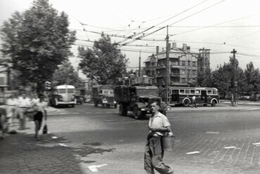 Hungária körút - Thököly út kereszteződése, 1957. Forrás: Fortepan / Samodai József Zuglói Helytörténeti Műhely
