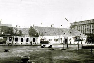 A Szabadság tér 1968-ban, az elbontás előtt. Forrás: https://www.gyoriszalon.hu/
