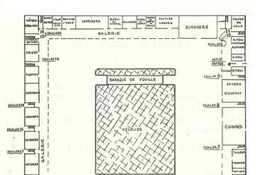 A Drancy gyűjtőtábor földszinti alaprajza. S. Klarsfeld: A francia zsidóüldözés naptára, 932. oldal

Forrás: http://www.memoire-viretuelle.fr/outils/cartes-et-plans/

 
