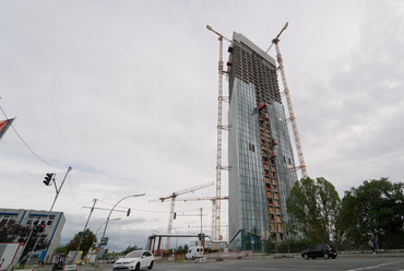 Estrel Tower, Berlin. Tervező: Barkow Leibinger. Forrás: fischer
