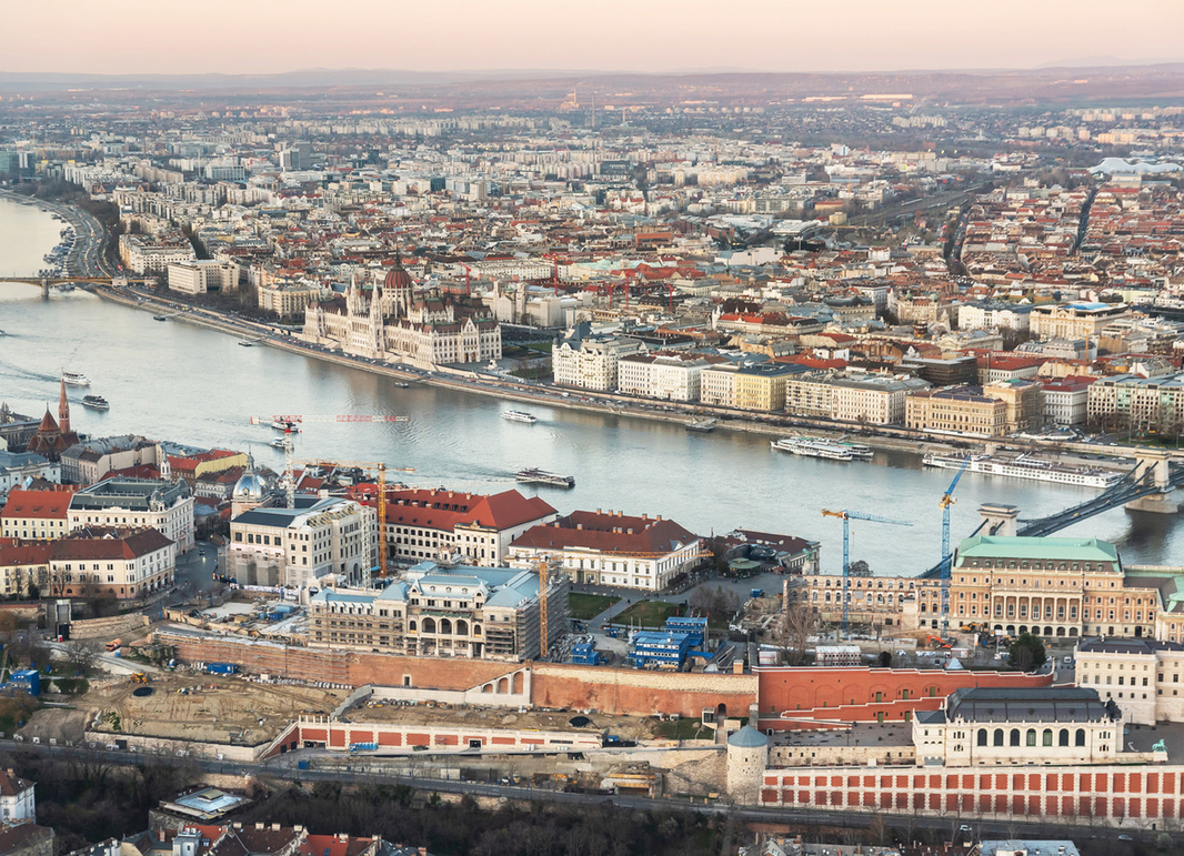 Budapest átváltozásai madártávlatból