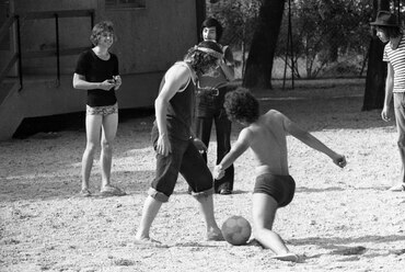 Balatonaliga, KISZ építőtábor, 1974. Forrás: Fortepan 88442 / Urbán Tamás
