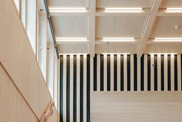 Pelgulinna Gymnasium, Tallinn. Építészet: Arhitekt Must. Fotó: Tonu Tunnel

